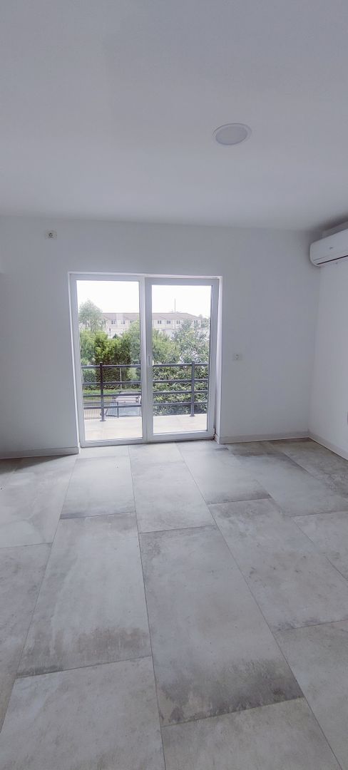 SPATIU BIROURI 180 MP , PRIMA INCHIRIERE , GIROC - Poză 9