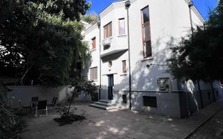 De închiriat: vilă Cotroceni - 12 camere - Louis Pasteur - Poză 1