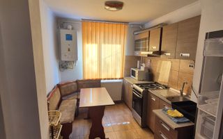 Vand apartament 2 camere Micro 3 - Poză 3