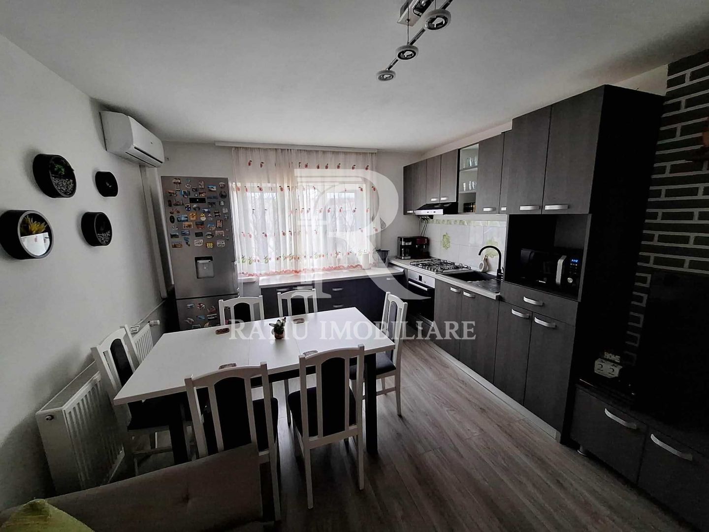 Apartament cu 2 camere | Rogerius | Oradea - Poză 2