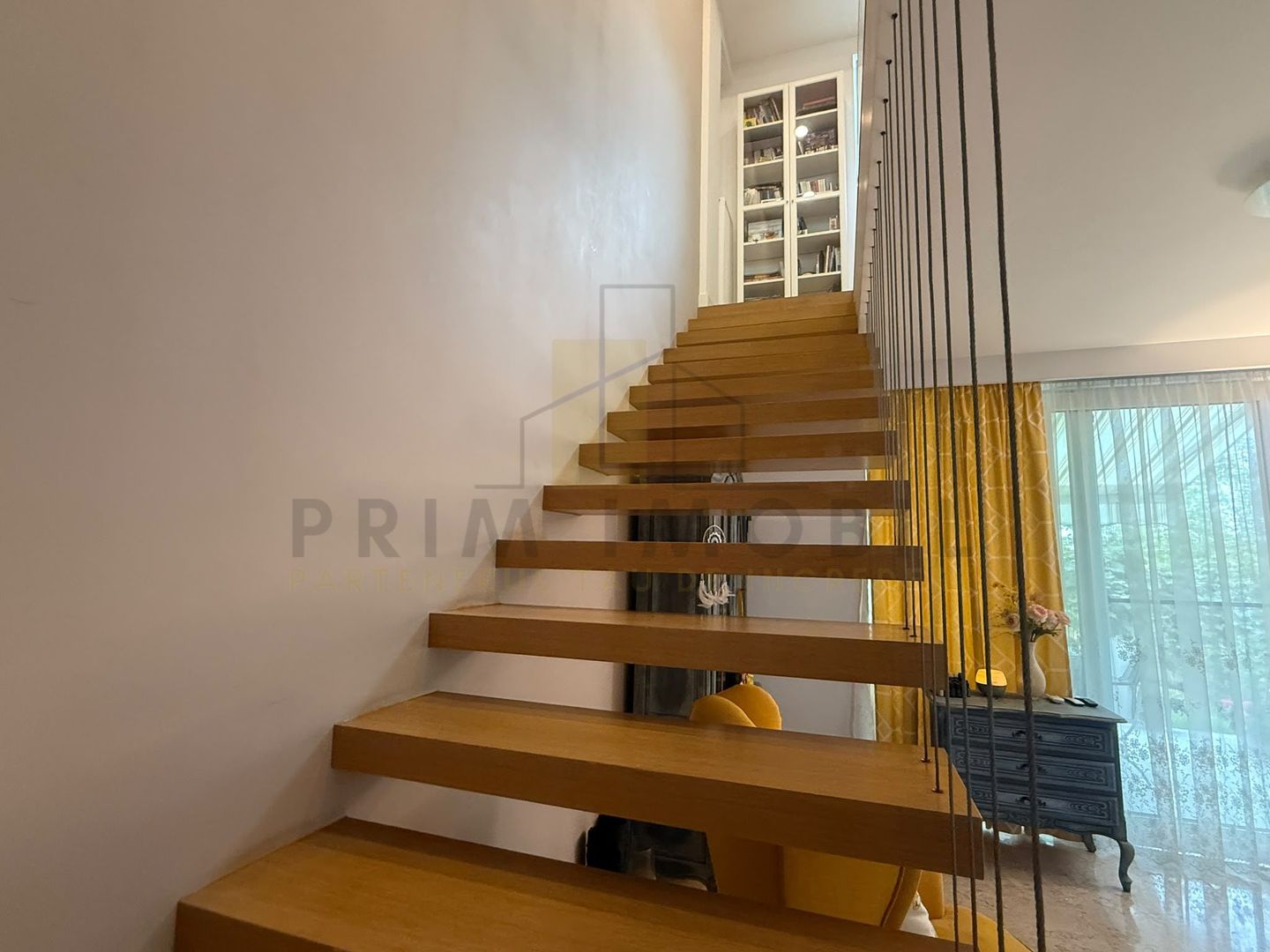 Vila individuala Bucium, 3 camere, curte proprie, mobilata complet, - Poză 8