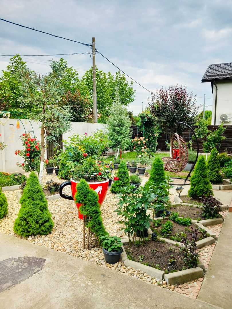 Parter cu structură pentru etaj, curte amenajată și organizare impeca - Poză 16