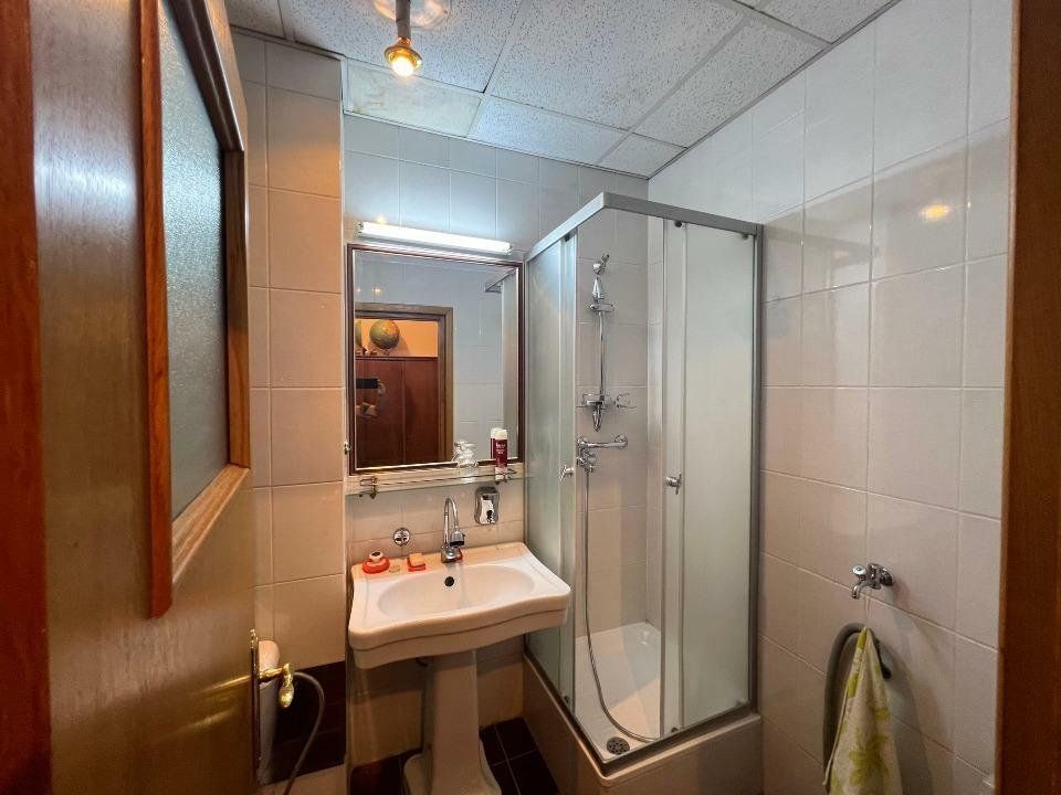 Apartament  4 camere , Aviatorilor, direct proprietar - Poză 10