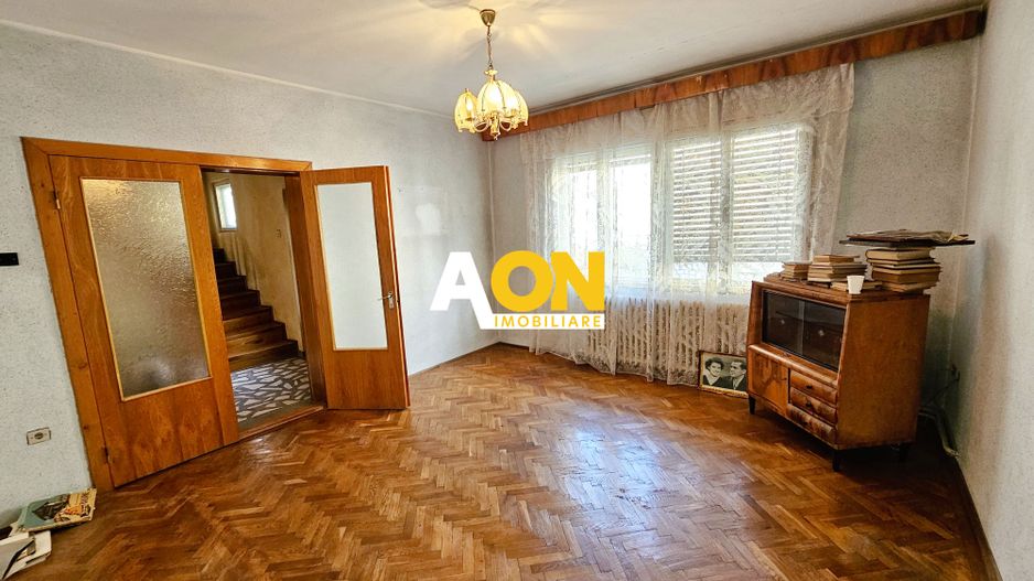 Casa tip duplex, 4 camere, garaj. Cetate, zona HCC - Poză 3