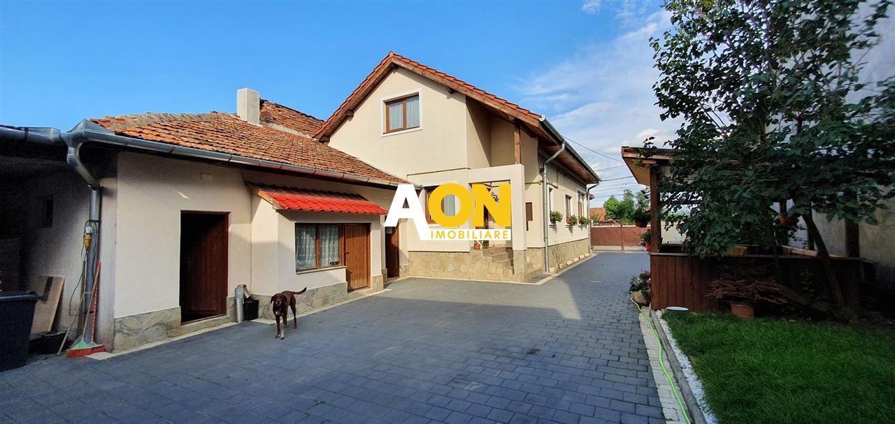 Casa 3 camere, 1259 mp teren, zona Centru - Poză 1