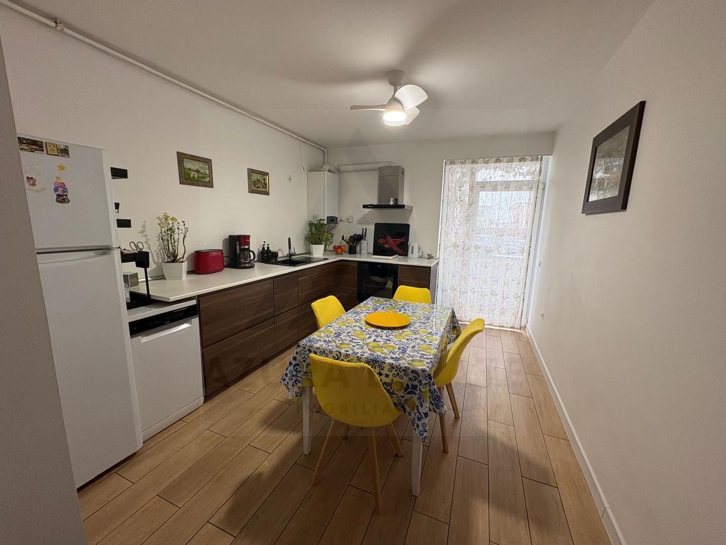 Apartament  premium 3 camere 83 mp utili 2 băi parcare zona Șelimbăr - Poză 8