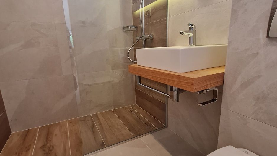 Minimalist în Timișoara - Poză 29