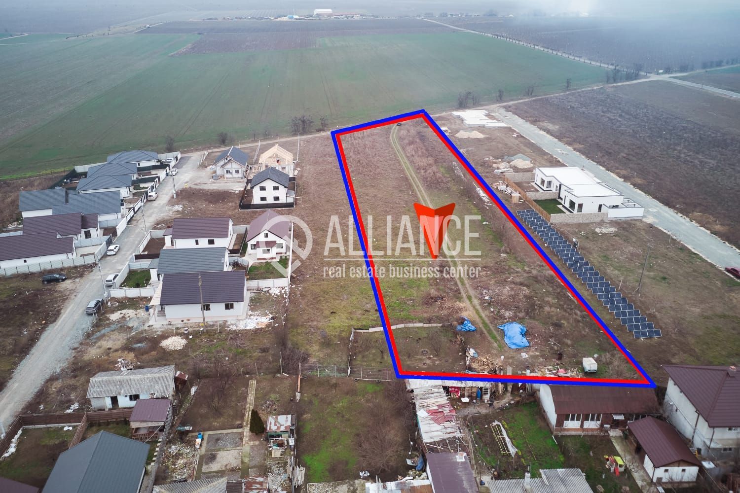 VALU LUI TRAIAN ( cod 02) - TEREN 700 MP  - Str POIANEI - Poză 4