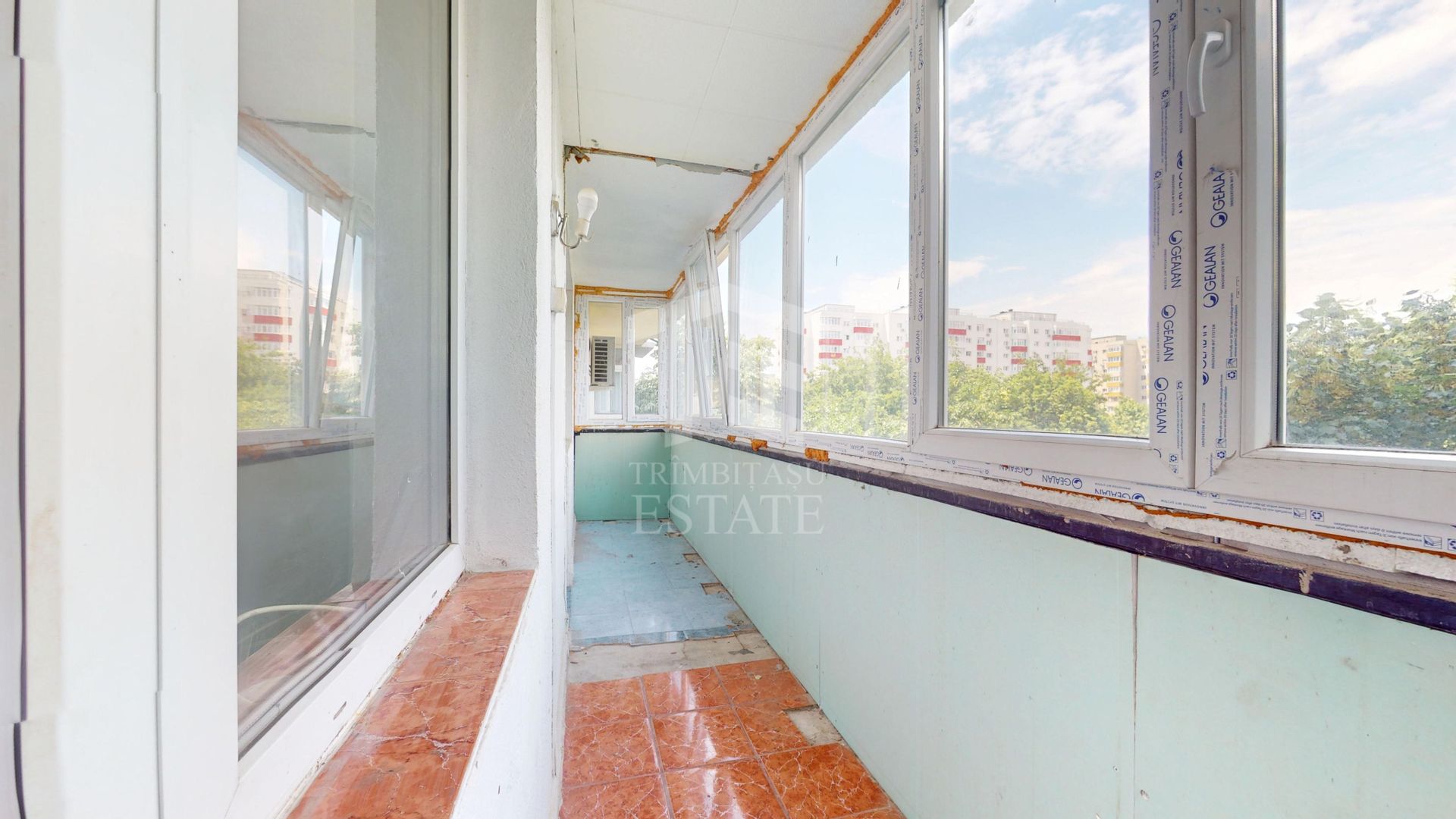 Apartament 2 Camere - Zona Brâncoveanu–Piata Sudului - Bloc Reabilitat - Poză 8