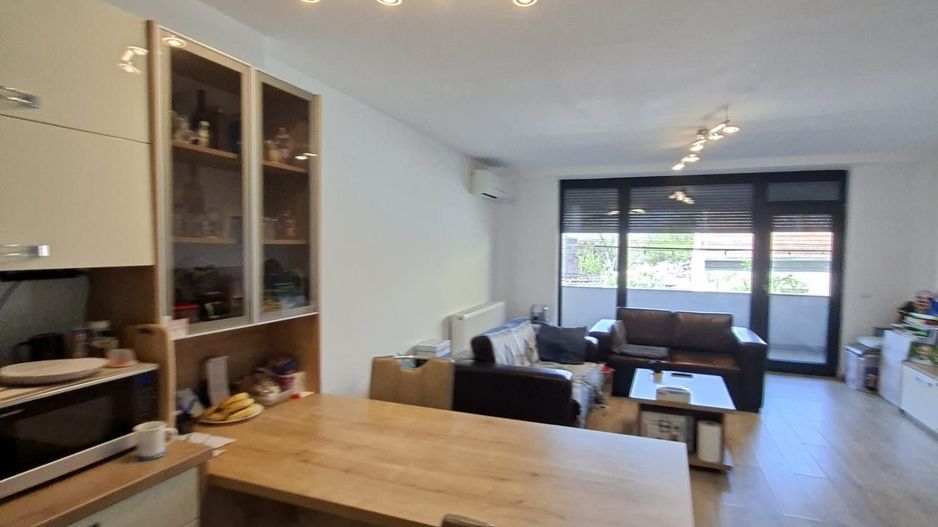 Apartament lux cu 2 camere de vanzare în zona Elisabetin - Poză 11