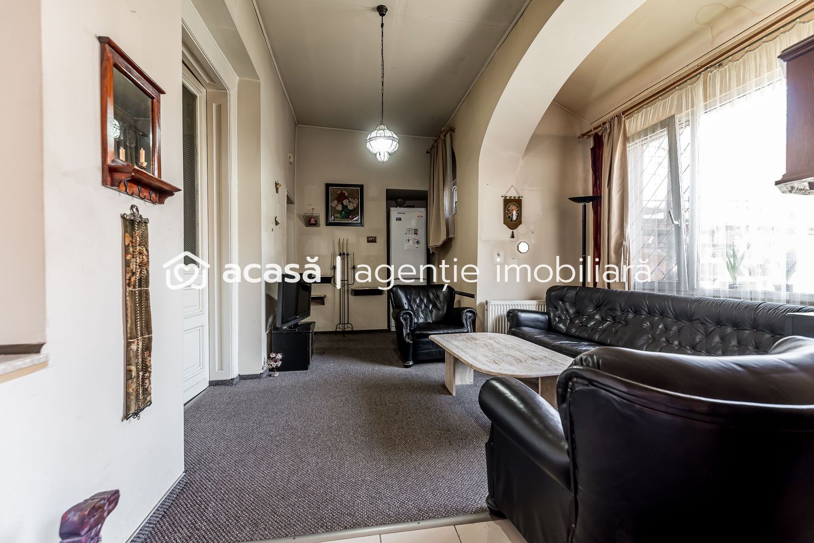 Locuință și Business pe Str. L. Blaga, Arad, Spațiu + Apartament - Poză 1