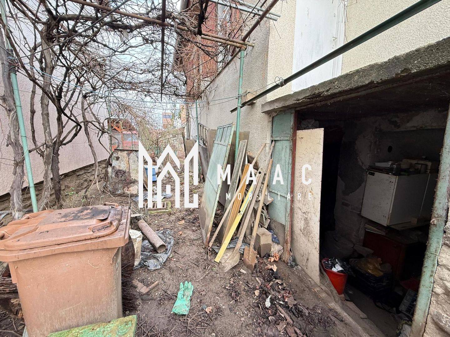 Casa individuala 3 camere | Pivnita | Pod | Curte | Lupeni - Poză 8