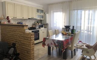 Vand apartament 2 camere zona Urusagului - Poză 1