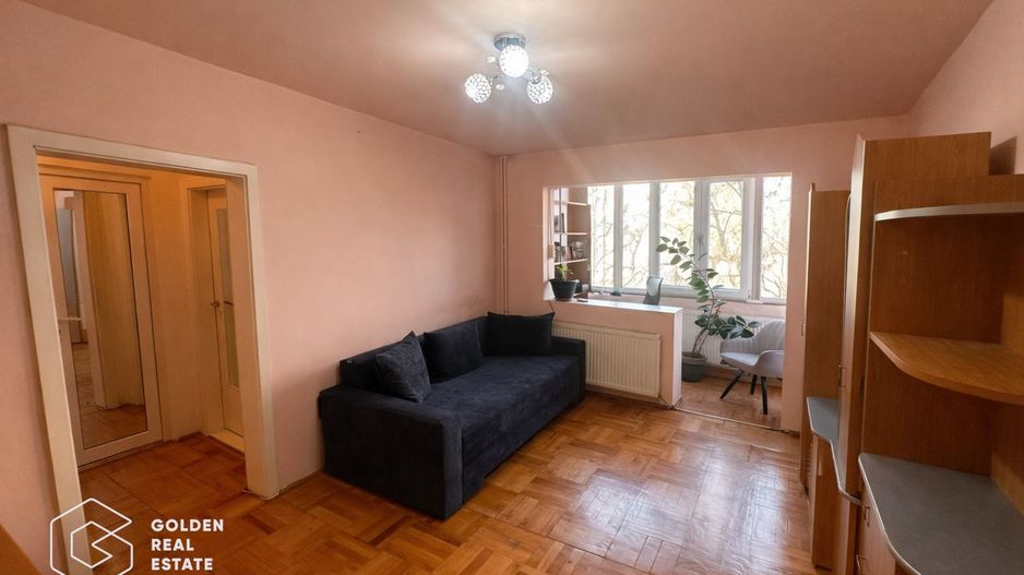 Apartament modern, 2 camere, etaj 1, Vlaicu, centrala proprie,loc parcare,balcon - Poză 2