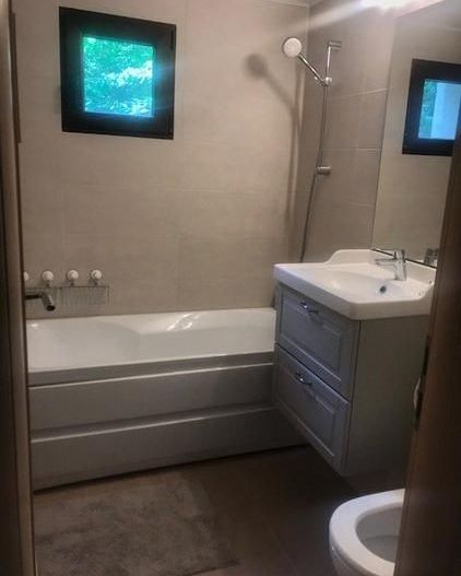 Vanzare Apartament 3 camere, etaj 1, 2 băi, renovat, mobilat, utilat - Sector 5 - Poză 14