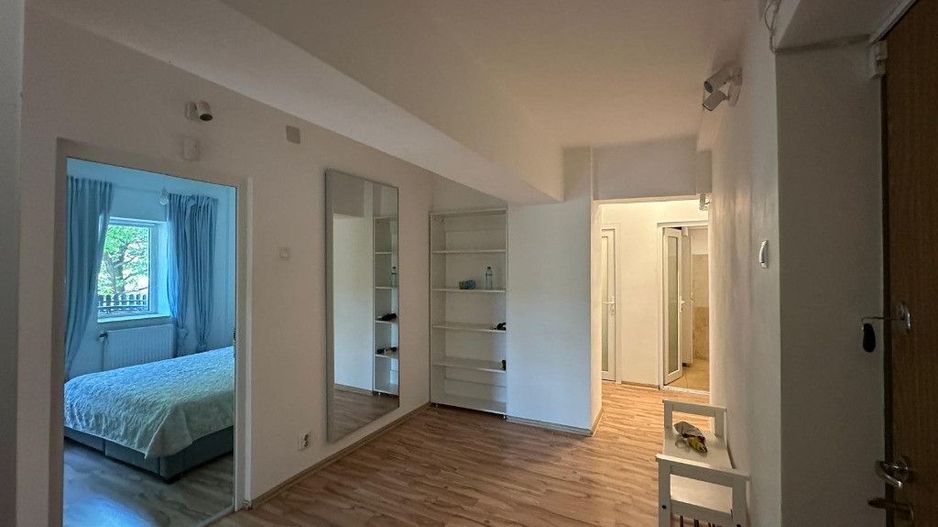 Apartament 3 camere de închiriat - Poză 6