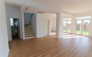 Vila individuala 4 camere | Tunari | Sistem Energetic Centralizat - Poză 6