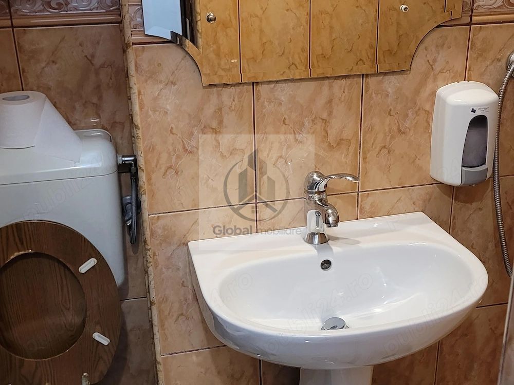 Direct proprietar !! Unirii-fantani.Apart.5 cam.etaj1,cu 2 bai si terasa-gradina de 18 mp, 510.000 E - Poză 18