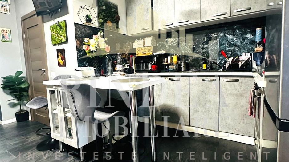 O Comision! Apartament Take Ionescu etaj 2 renovat complet - Poză 2