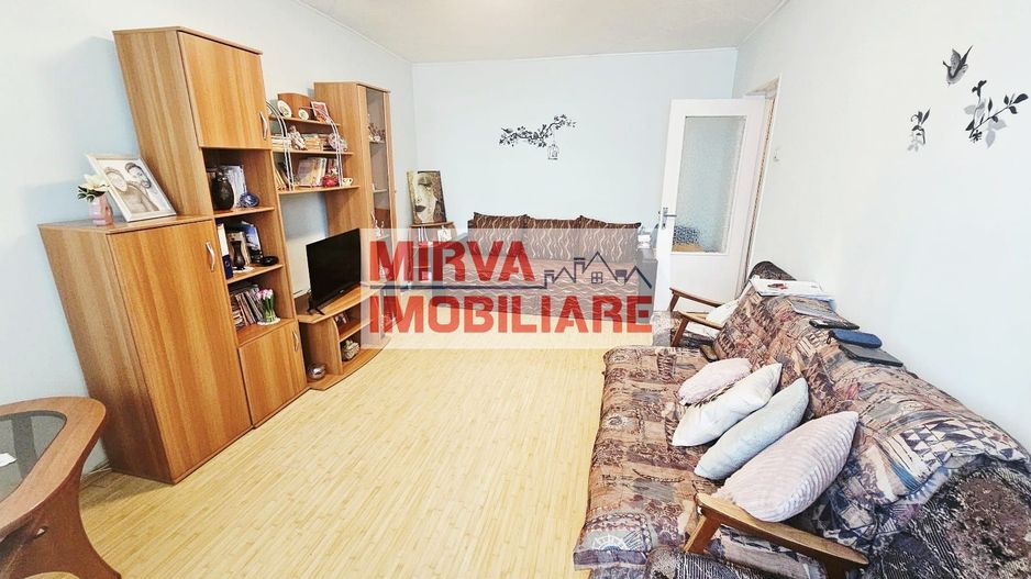 Vânzare apartament 3 camere | Zona Vest – Lămâița | Etaj 10/10 - Poză 6