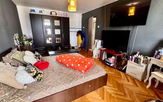 Apartament 3 camere decomandat de vânzare – zona Cetate - Poză 3