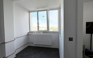 Apartament 1 camere de vânzare in zona Rogerius, Oradea - Poză 2