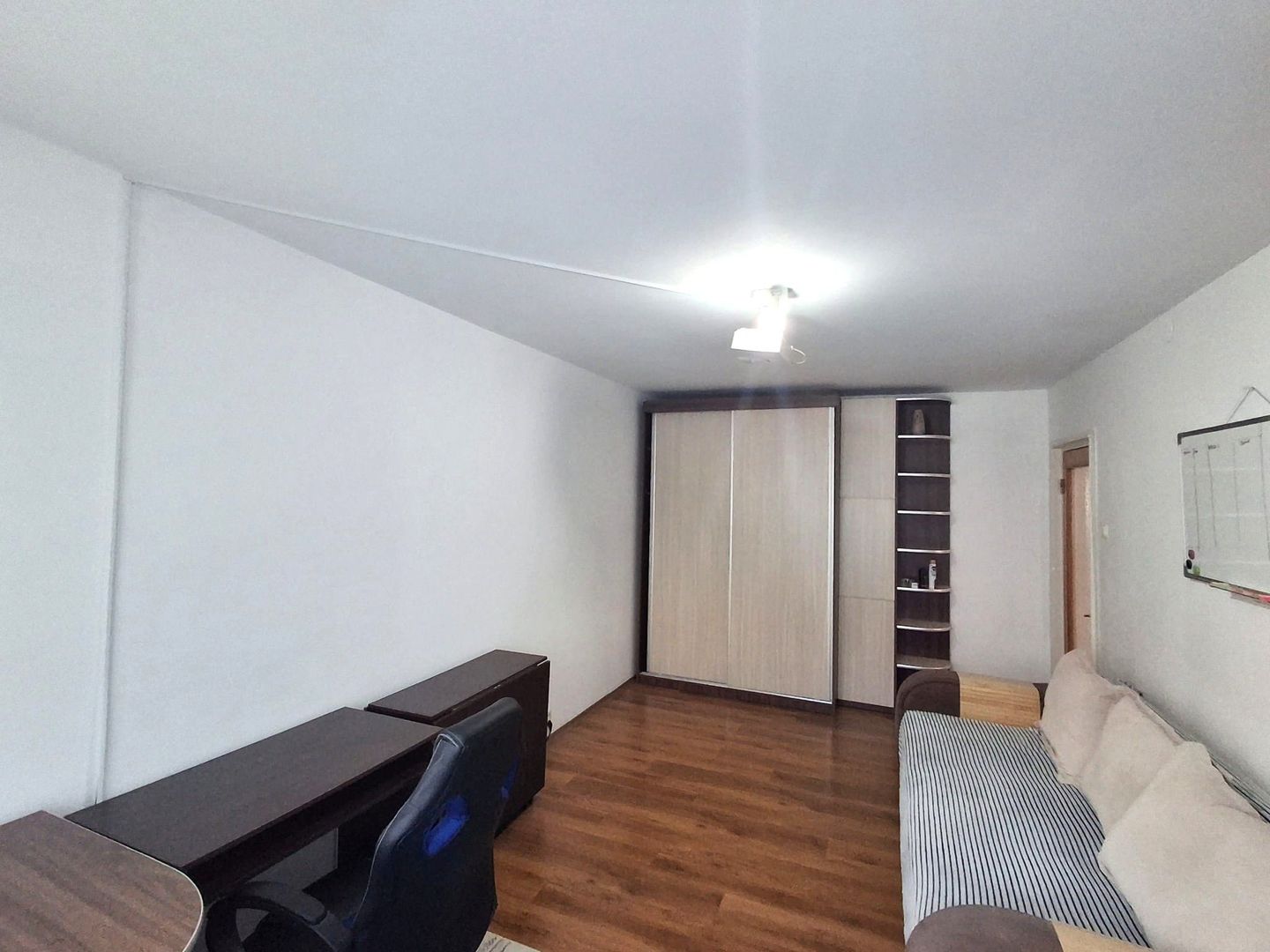 Apartament 3 Camere zona Piata Munci - Poză 2