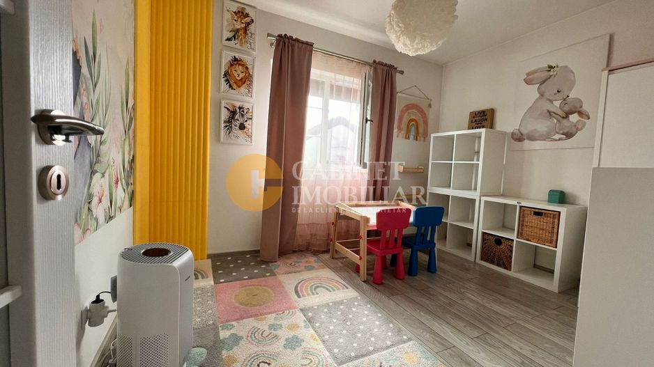 Casa PREMIUM 4 camere 2 bai - Garaj - MOBILATA complet - Poză 13