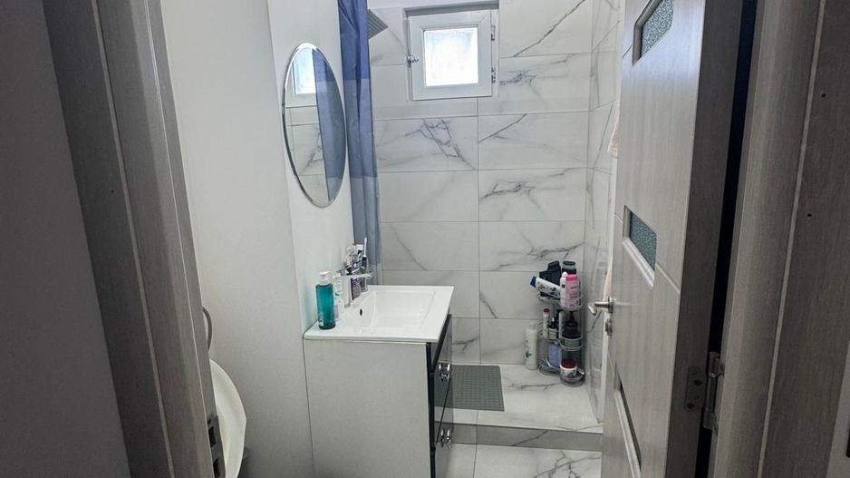 Apartament 3 camere de vânzare – Tineretului, bloc turn - Poză 5