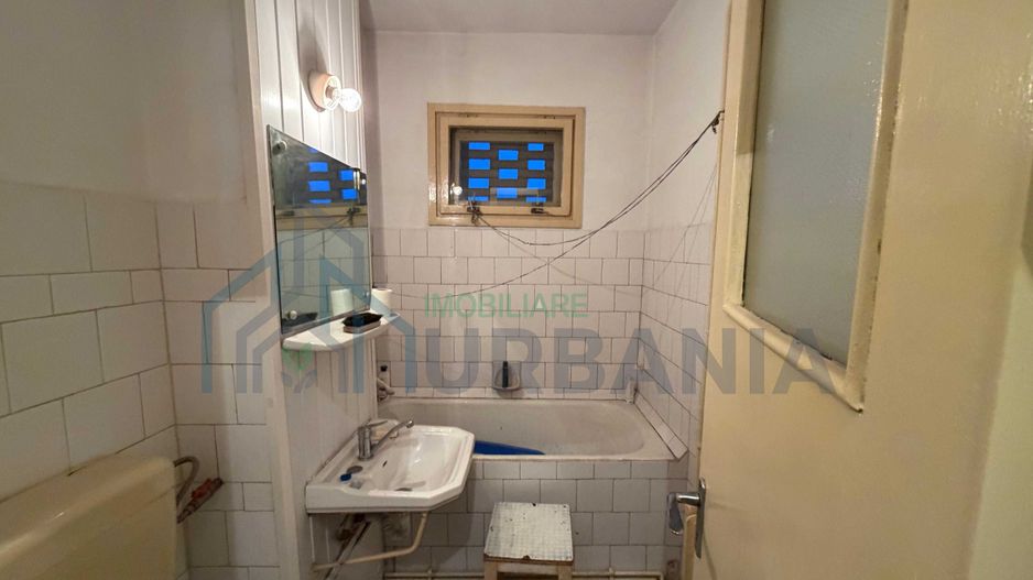 De vanzare apartament 3 camere Tatarasi - Poză 5