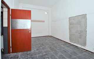 Inchiriere spatiu comercial 350 mp, Prundu, complex 2, stradal - Poză 13