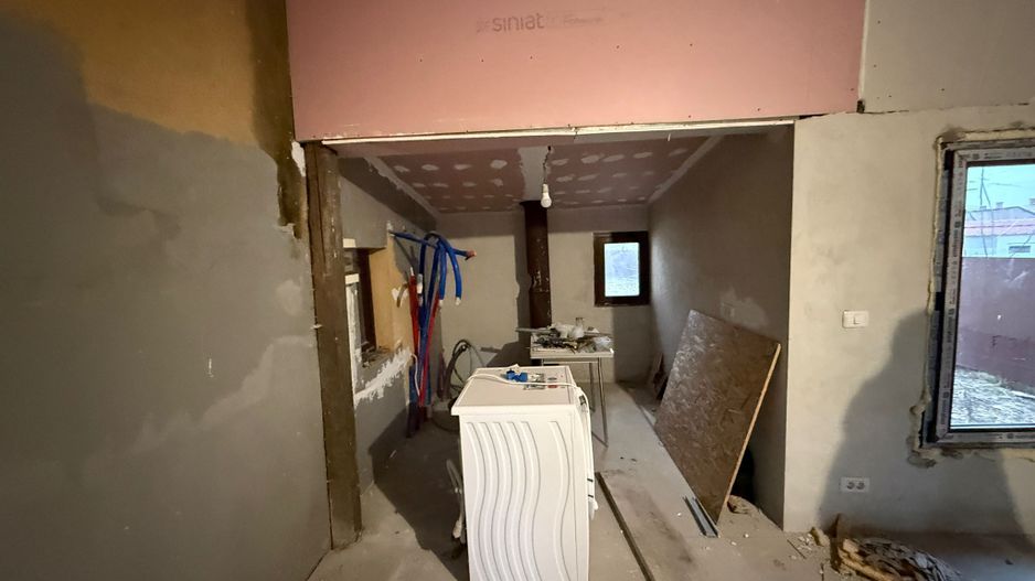 CASA DE INCHIRIAT RADAUTI | IDEAL PENTRU CRESA DE COPII | - Poză 13