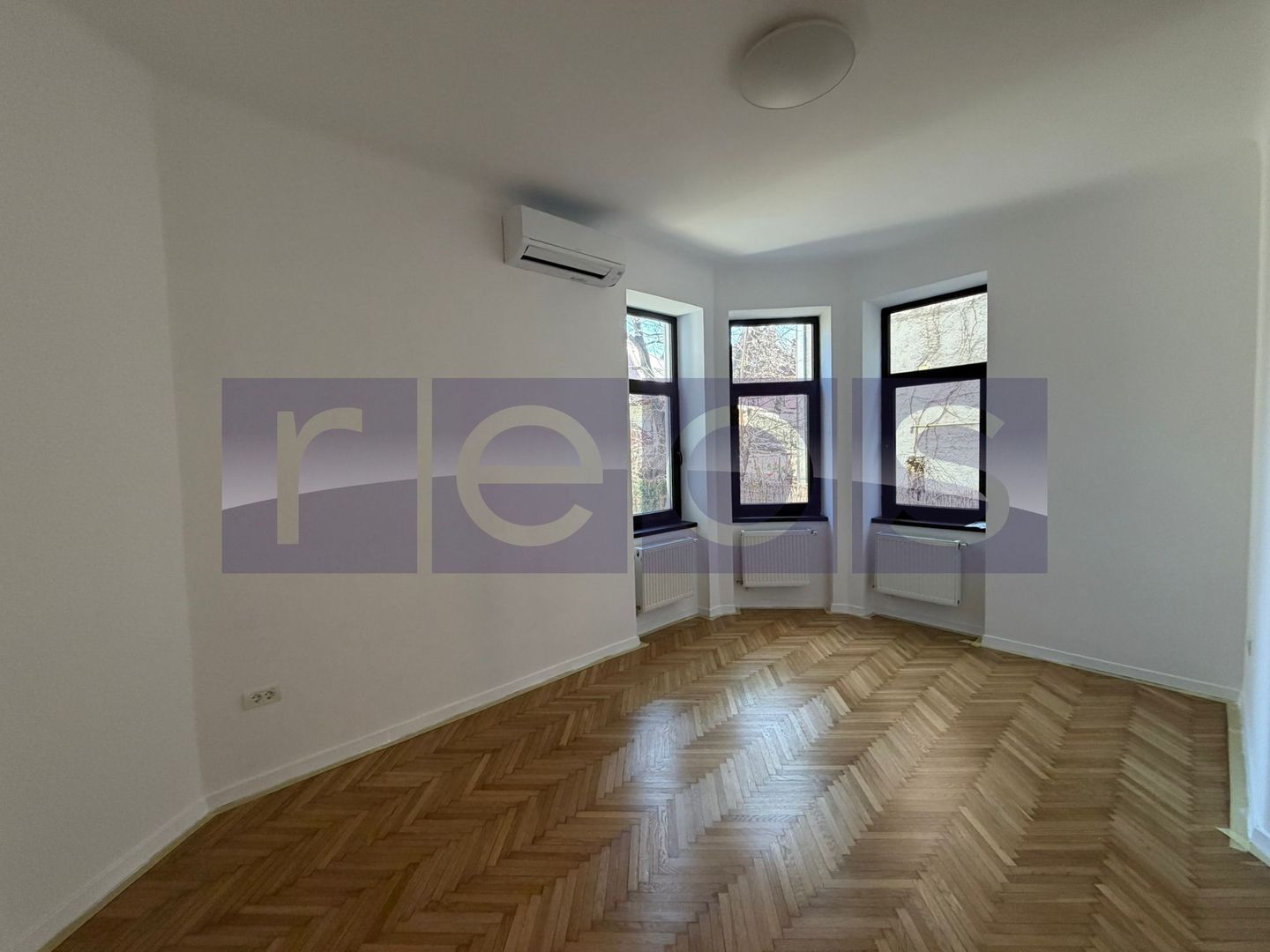 INCHIRIERE VILA INTERBELICA | CAPITALE | 360 MP | NOU RENOVATA | LUX - Poză 6