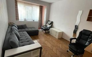 Apartament 3 camere Calea Sagului etaj 1 cu centrala - Poză 2