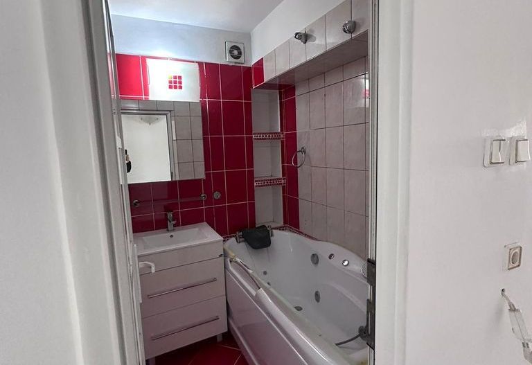 Vânzare Apartament 4 Camere Bulevardul Decebal Între Alba Iulia și Metrou Munci - Poză 14