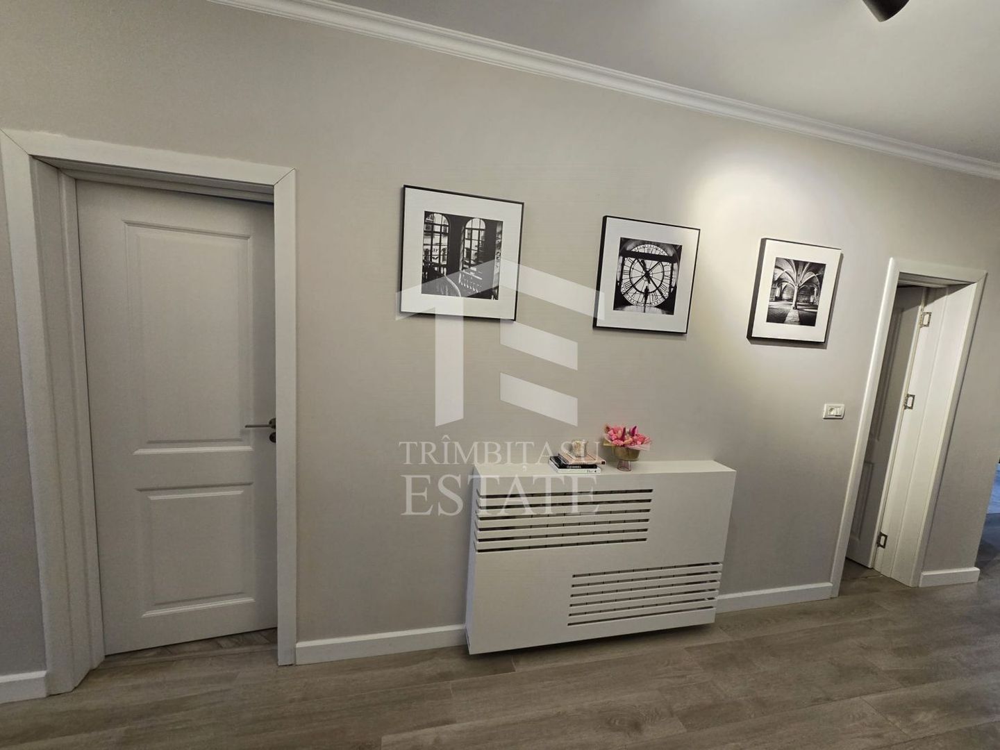 TUZLA - 3 camere | modern | lux | gata de mutat | complet mobilata - Poză 30