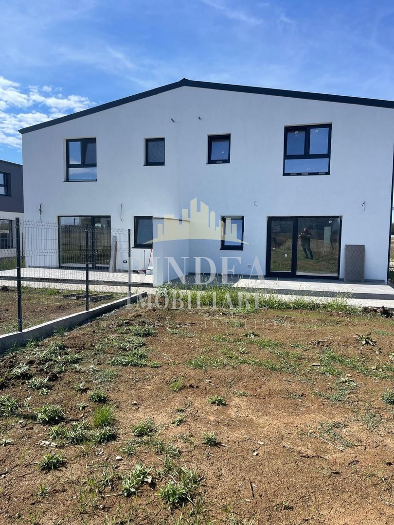 Duplex  P+ M la cheie 105mp utili, teren 350mp Giarmata - Poză 10
