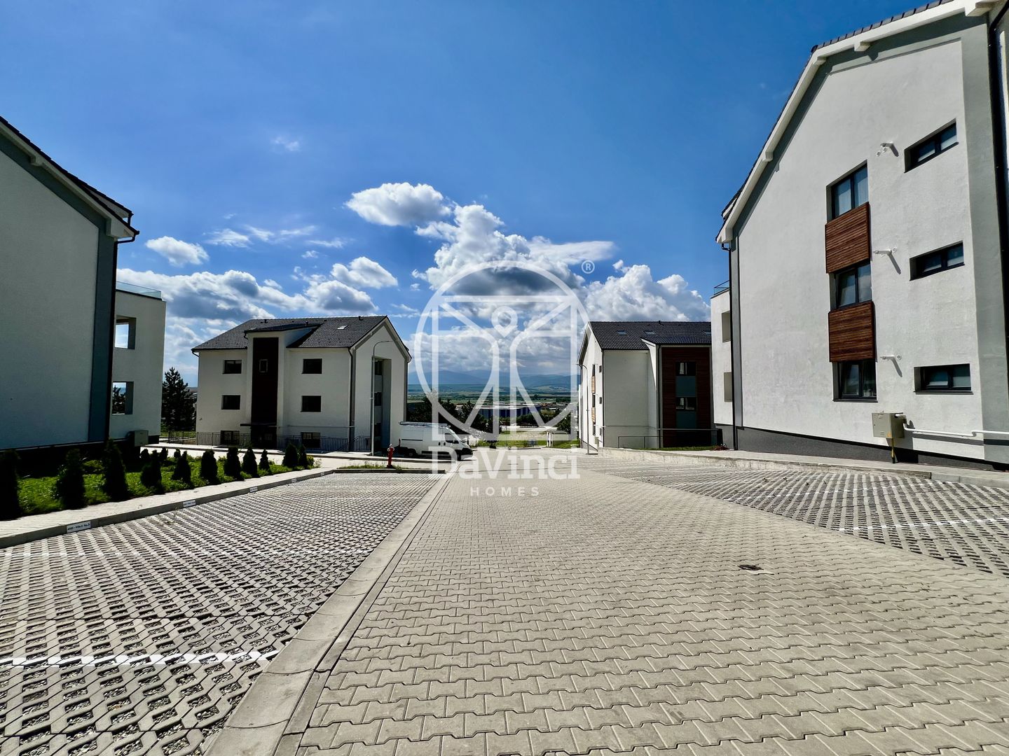 Apartament 3 camere -  66.4 mp, aer conditionat (LOG-GAL-ap.8) - Poză 1