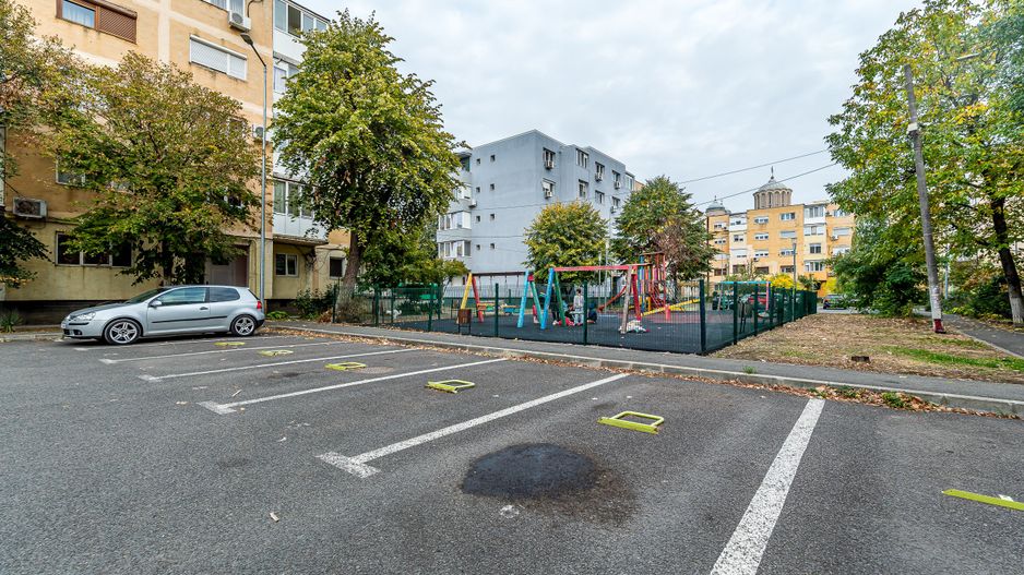Apartament 2 camere decomandat - Etaj 2 - zona UTA - COMISION 0 - Poză 7