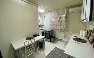 Apartament 3 camere - Mall Vitan- Centrala Proprie - Poză 2