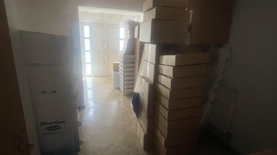 🚀 Spațiu Comercial Multifuncțional 158 mp la intrarea Aqua-Roman Parq - Poză 9