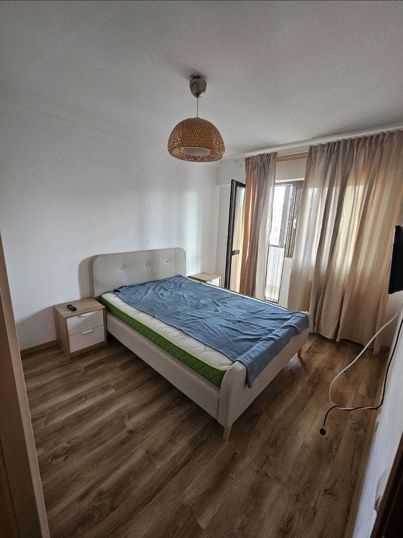 Apartament 2 camere decomandat, 2 balcoane, centrala, 3 min metrou - Poză 1