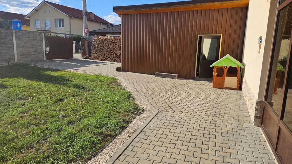 Casă de vânzare | Mobilată și utilată | Curte + Terasă | 210.000 € - Poză 2