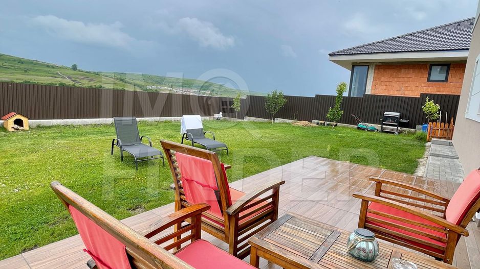 Vanzare casa Chinteni,  finisata la cheie - Poză 13