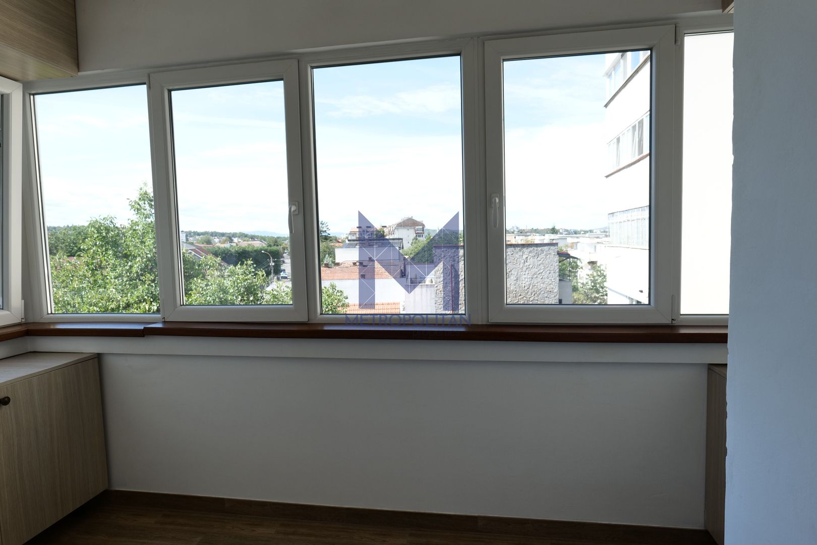 De închiriat 4 camere, N.Titulescu- 2 parcări-merită văzut LIVE! - Poză 11