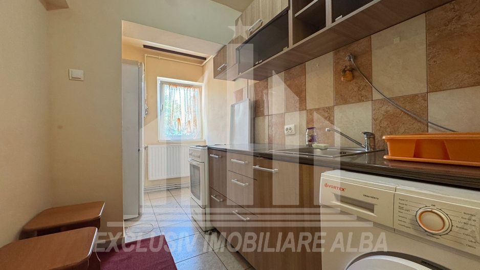 Garsoniera decomandata, etaj 2, Cetate - Poză 4