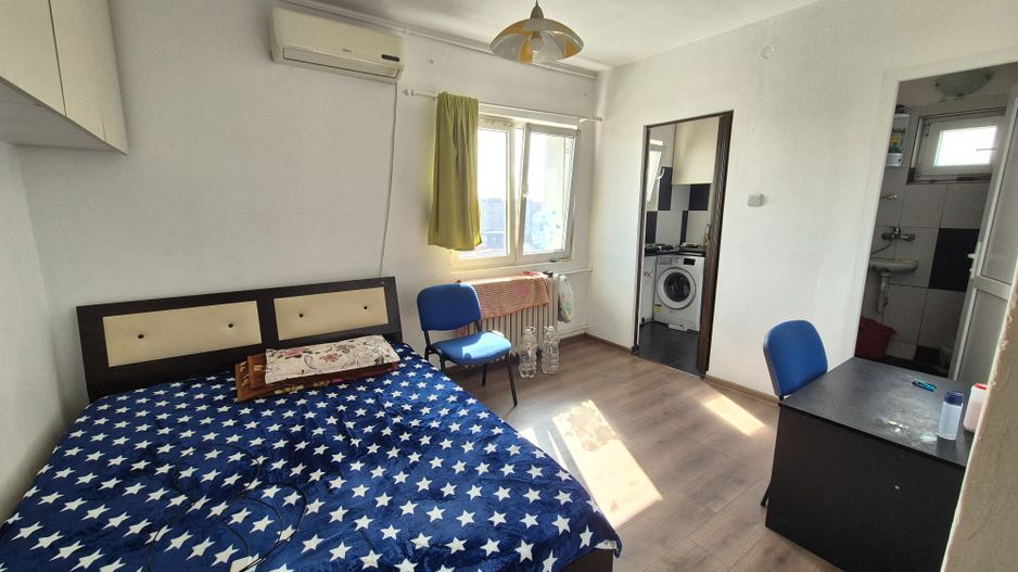 Garsoniera 19 mp str. Postavarul - Titan - Poză 1