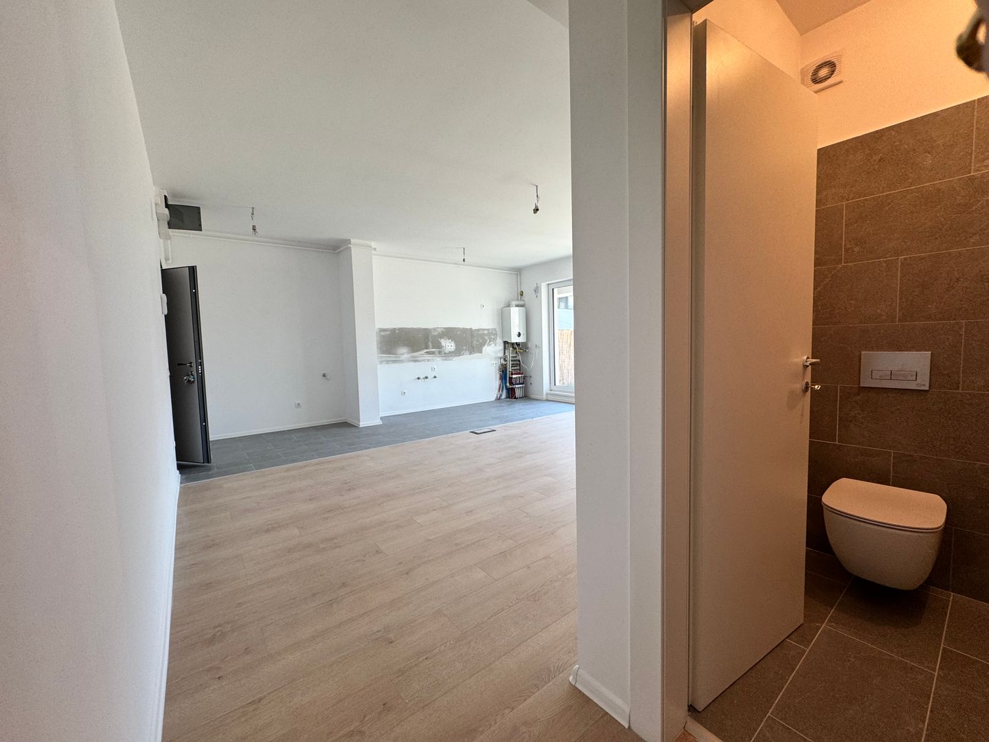 Apartament 4 camere cu Grădină Proprie - Atria Urban Resort - Poză 11