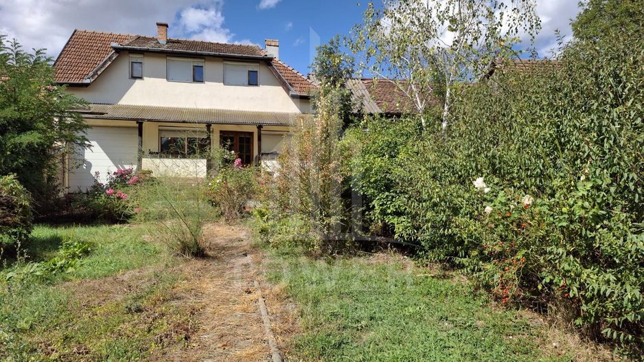 Casă cu doua corpuri de cladire de vânzare în Cornățel (an constructie 2003) - Poză 22