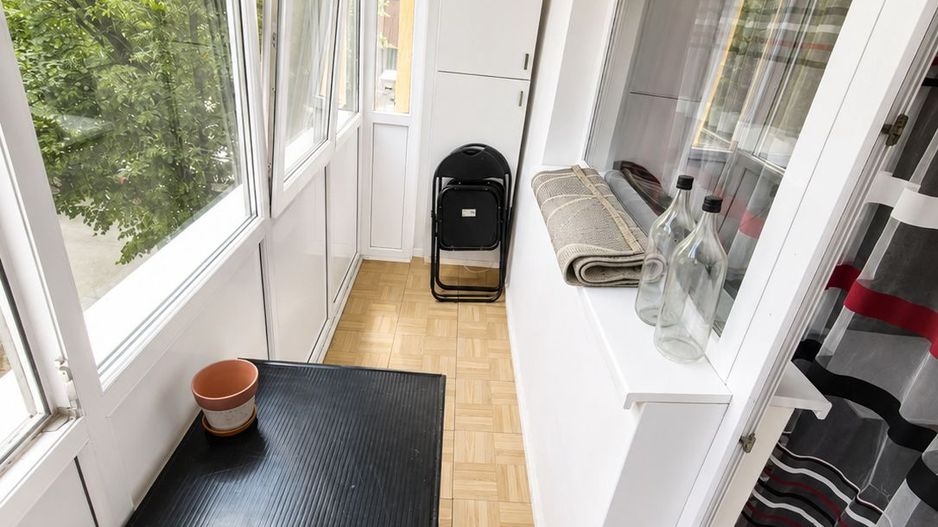 Dâmbovița – Piața Flavia | 1 Cameră | Decomandat | Centrală proprie | Etaj 2 - Poză 2